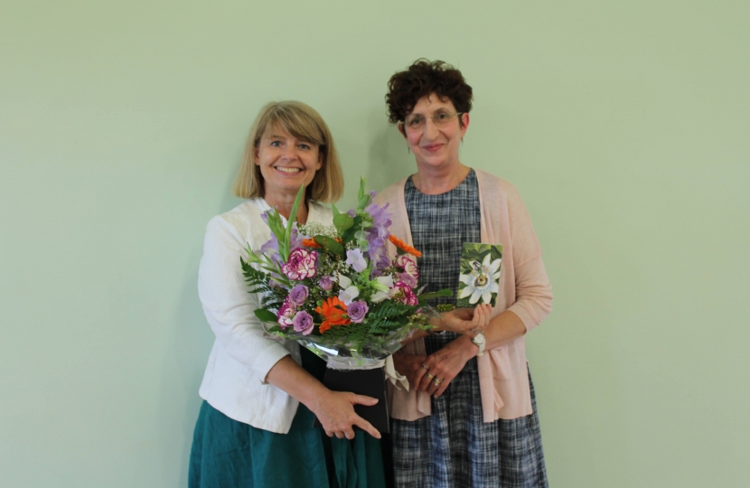 WEST WORCESTERSHIRE MP Harriett Baldwin has offered her support to a local woman who has set up her own florist business after recovering from a serious brain injury.