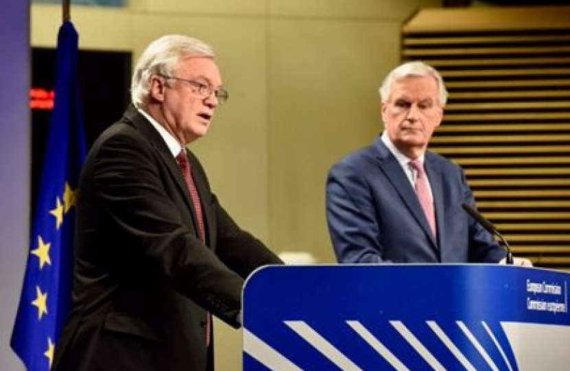 Davies vs Barnier